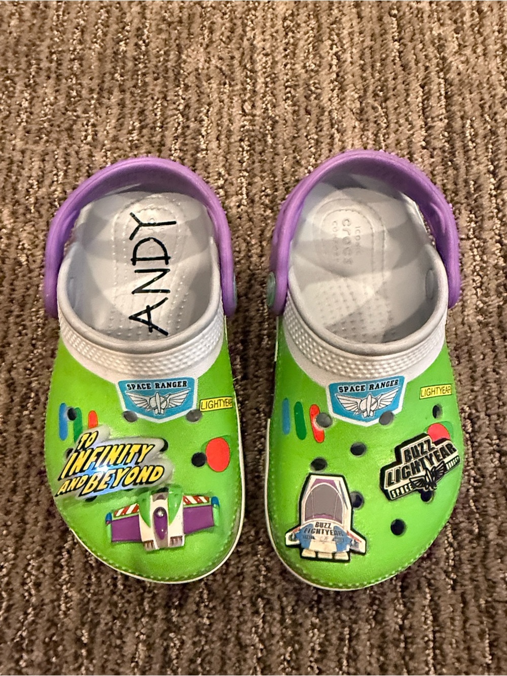 CROCS Buzz Lightyear Green and Purple Kids Clogs (flashing light)